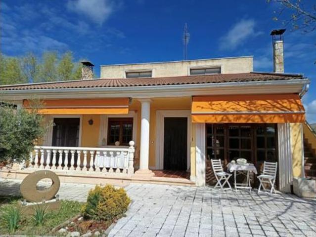 Chalet en venta en La Pedraja De Portillo, Castilla y León