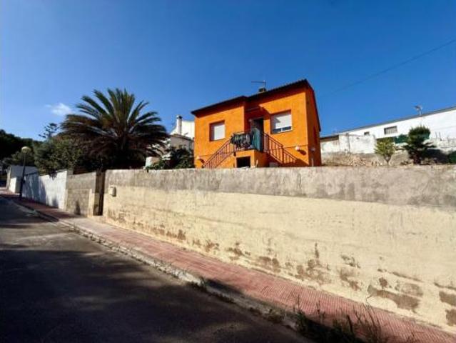 Chalet en venta en el Castell de Montornès, Tarragonès