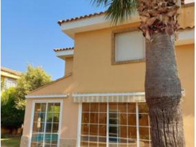 Chalet en venta en Urbanització El Camp de Túria, el Camp de Túria
