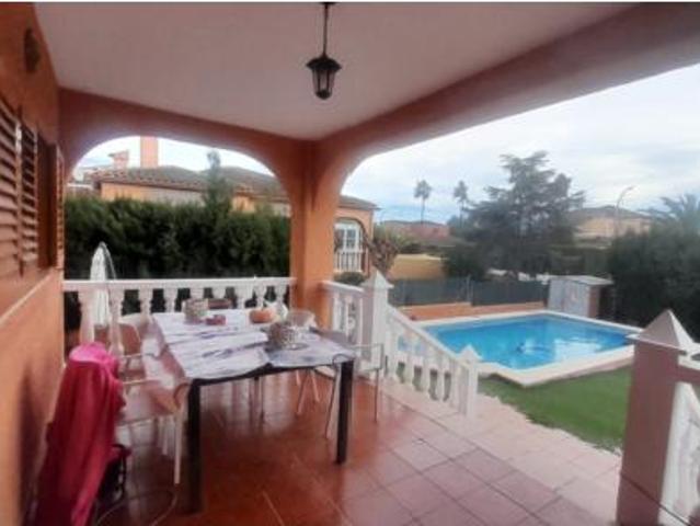 Chalet en venta en Rascanya, el Camp de Túria