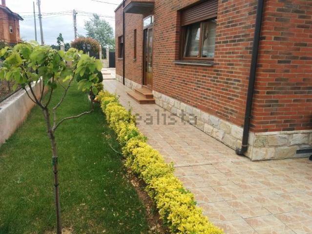 Chalet en venta en Sotés, La Rioja