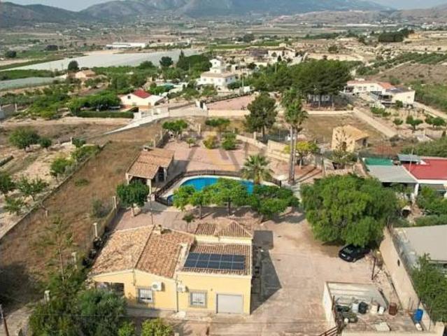 Chalet en venta en el Vinalopó Mitjà / El Vinalopó Medio, Valencia