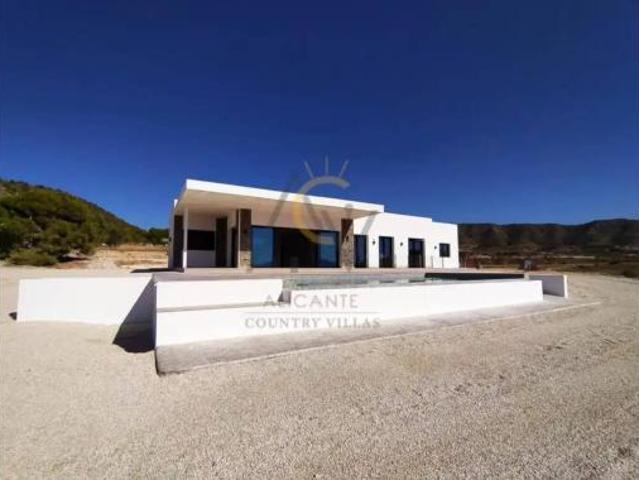 Chalet en venta en el Vinalopó Mitjà / El Vinalopó Medio, Valencia