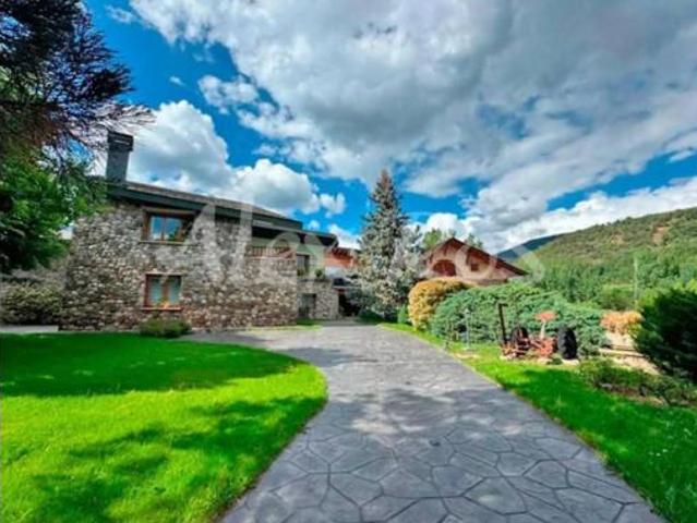 Chalet en venta en Castellciutat, Alt Urgell