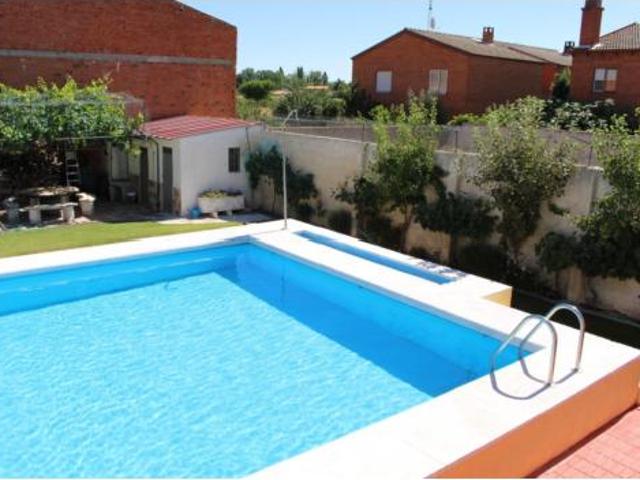 Chalet en venta en Laguna De Duero, Castilla y León