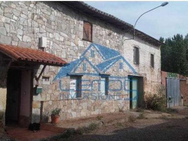 Chalet en venta en Laguna De Negrillos, Castilla y León