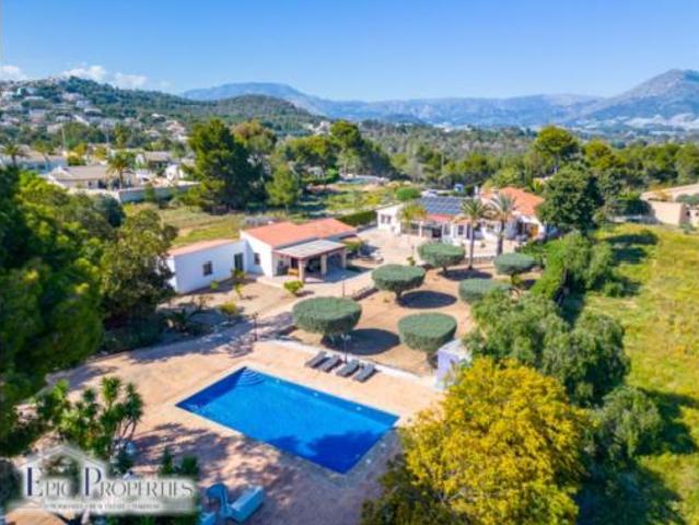Villa en venta en L'alfàs Del Pi, Entre Tarongers i Flors
