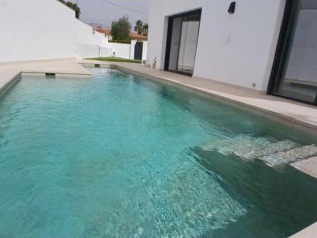 Chalet en venta en la Marina Baixa, Valencia