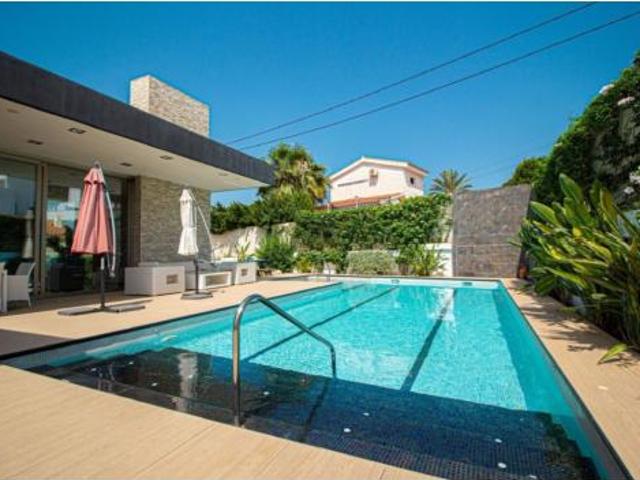 Chalet en venta en la Marina Baixa, Valencia