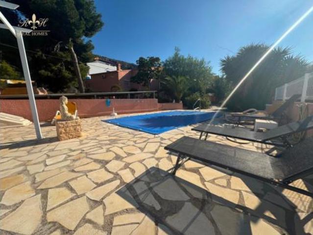 Chalet en venta en la Marina Baixa, Valencia