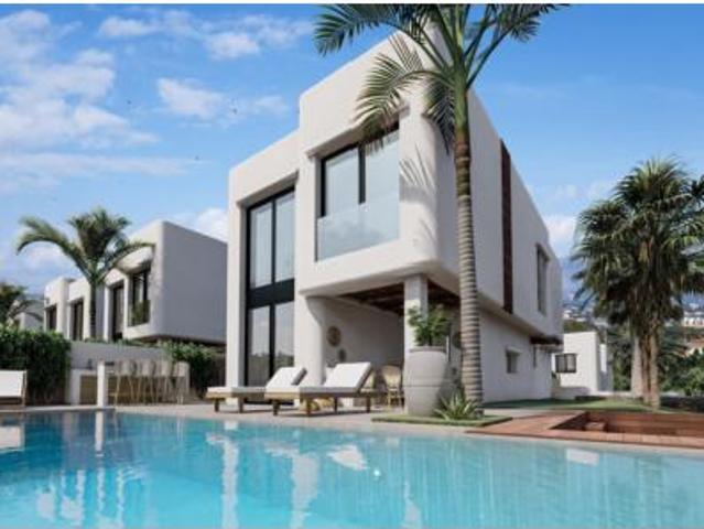 Chalet en venta en la Marina Baixa, Valencia