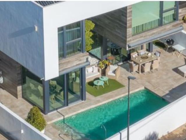 Chalet en venta en la Marina Baixa, Valencia