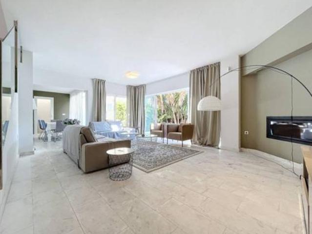 Chalet en venta en la Marina Baixa, Valencia
