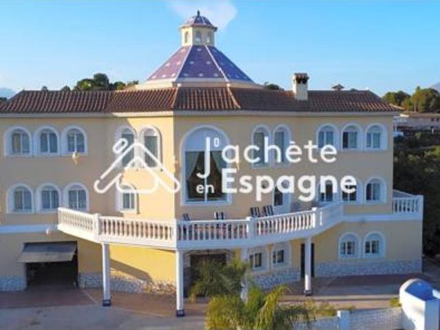 Villa en venta en L'alfàs Del Pi, Urbanització El Planet