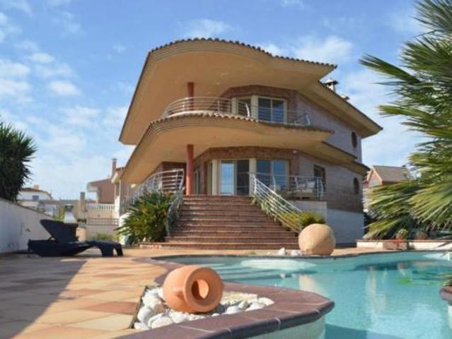 Chalet en venta en Baix Ebre, Catalunya