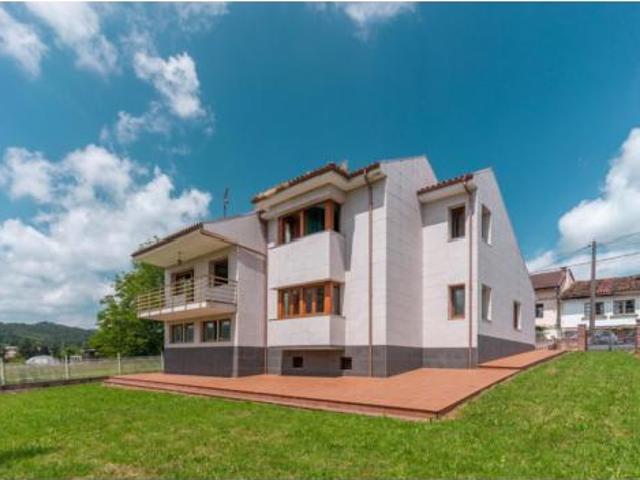 Chalet en venta en Bimenes, Asturias
