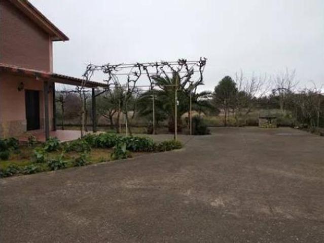 Chalet en venta en Villapatro, Lardero