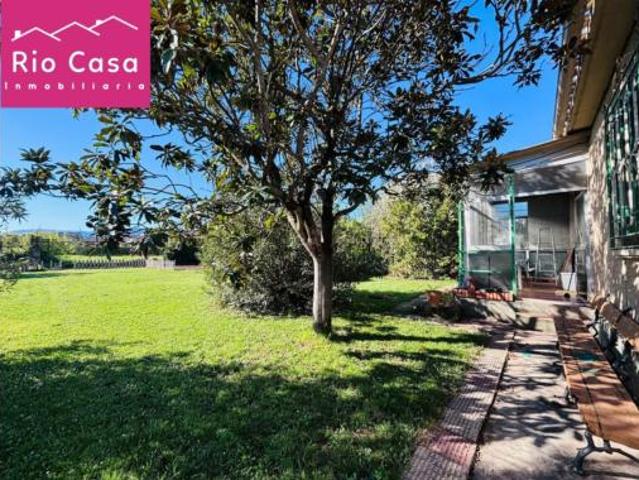 Chalet en venta en Villapatro, Lardero