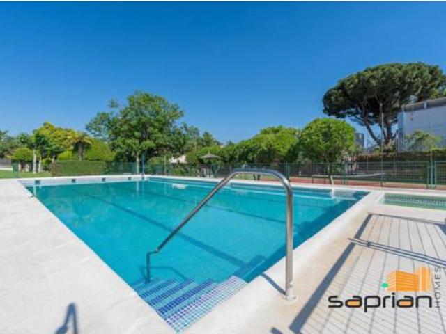Chalet en venta en Las Rozas De Madrid, Madrid