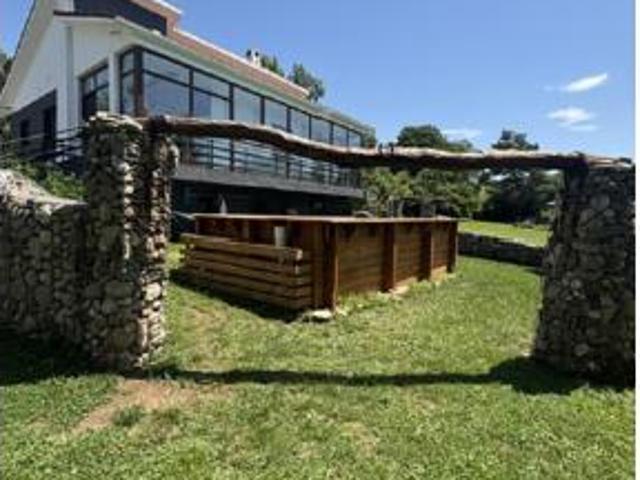 Chalet en venta en Las Rozas De Valdearroyo, Cantabria