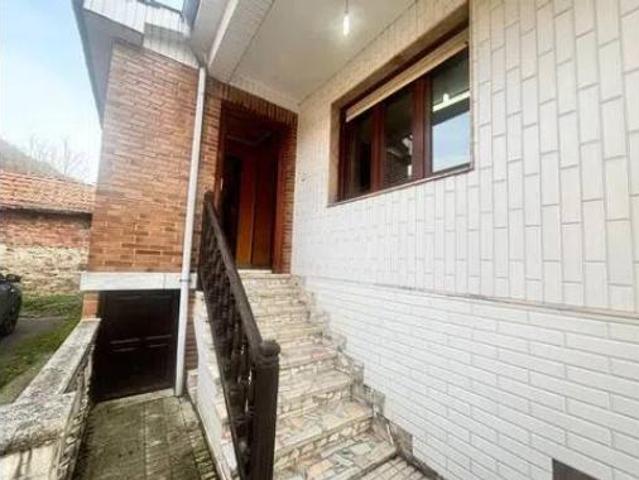 Chalet en venta en Laviana, Asturias