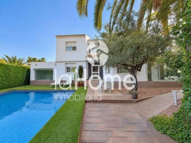 Chalet en venta en Urbanització Hendaia, l'Eliana