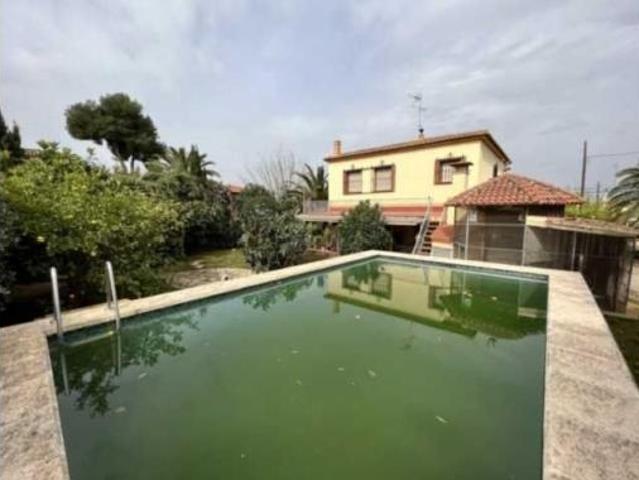 Chalet en venta en el Camp de Túria, Valencia