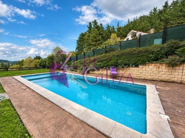 Chalet en venta en Elorriaga, Lemoa