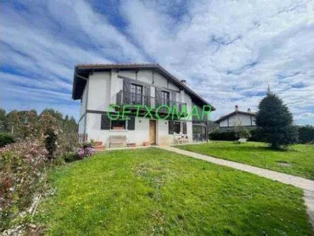 Chalet en venta en Lemoiz, Guipúzcoa
