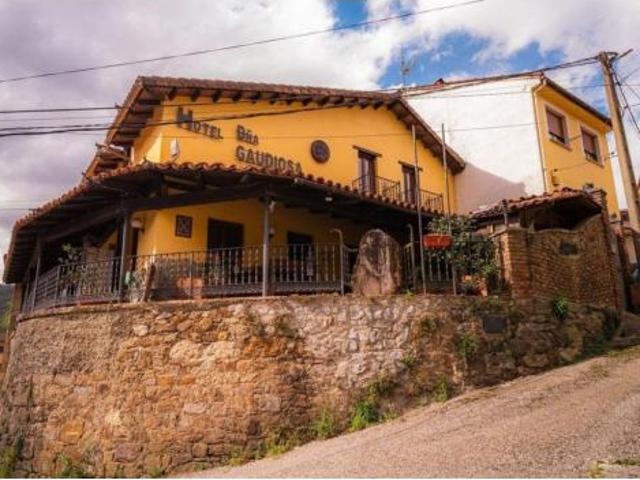 Chalet en venta en Lena, Asturias