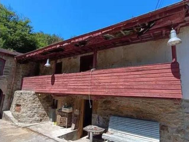 Chalet en venta en Renueva, Lena