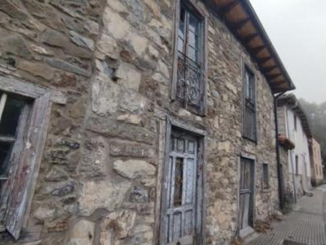 Chalet en venta en Lena, Asturias