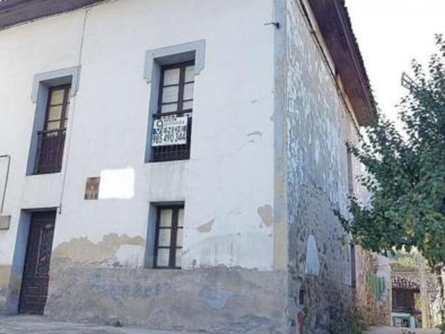Chalet en venta en Lena, Asturias