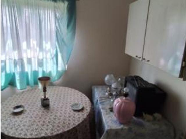 Chalet en venta en Armunia, León