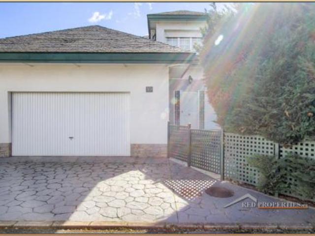 Chalet en venta en Área 18, León