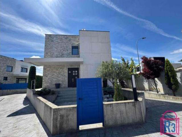 Chalet en venta en Eras de Renueva, León