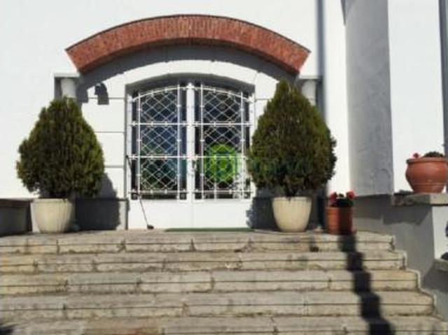 Chalet en venta en Ventas, León
