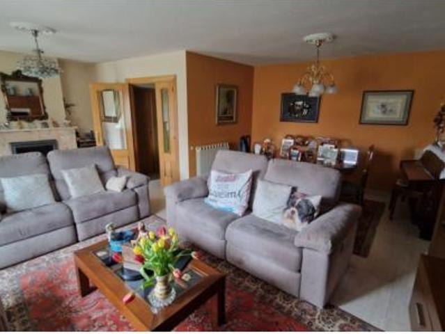 Chalet en venta en Trobajo del Camino, San Andrés Del Rabanedo