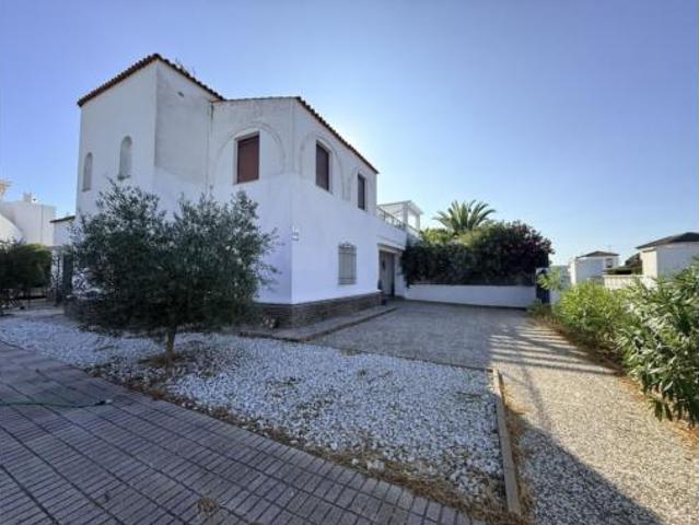 Chalet en venta en Pinares de Lepe, Costa Occidental
