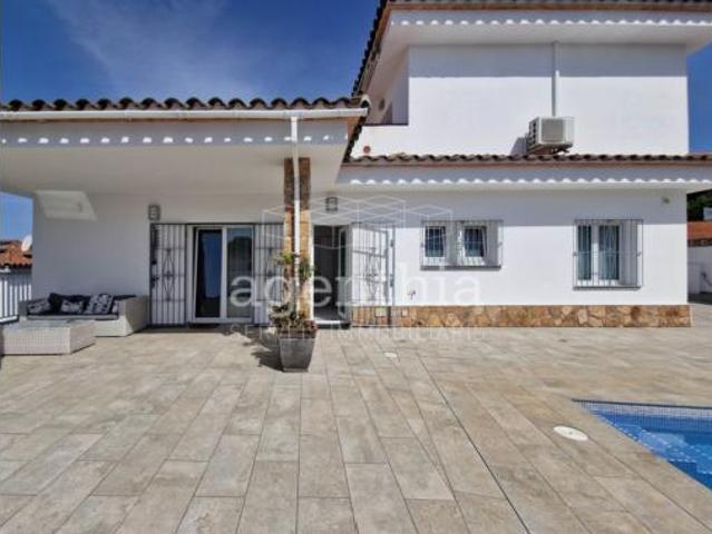 Chalet en venta en Alt Empordà, Catalunya