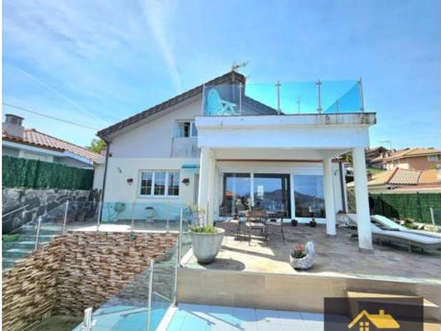 Chalet en venta en Limpias, Cantabria