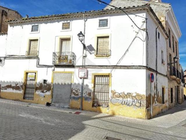 Chalet en venta en Linares, Andalucía