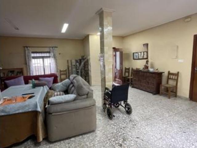 Chalet en venta en Linares, Andalucía