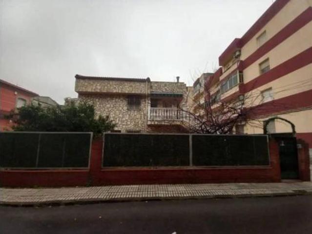 Chalet en venta en Linares, Andalucía