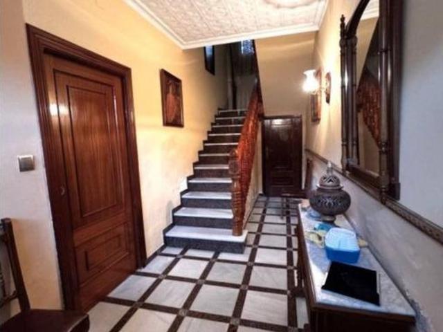 Chalet en venta en Linares, Andalucía