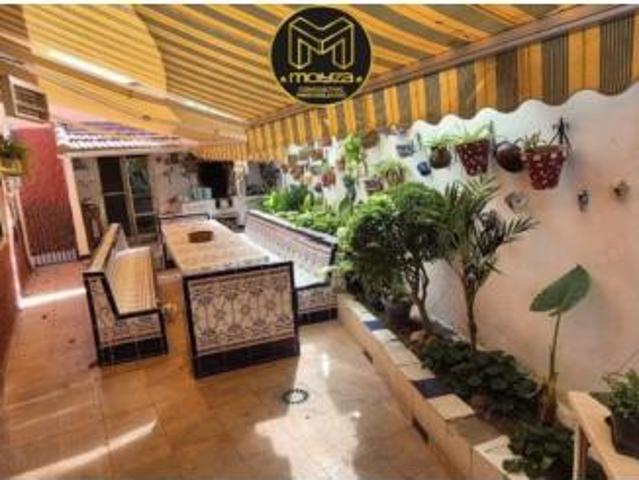 Chalet en venta en La Cruz, Linares