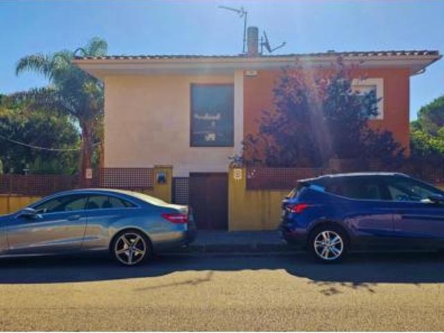 Chalet en venta en Mont-rei, Gironès