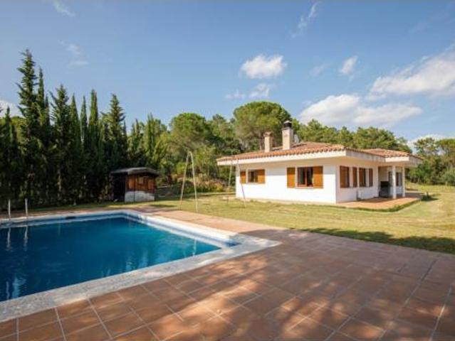 Villa en venta en Llambilles, Pla de Mas Bosc