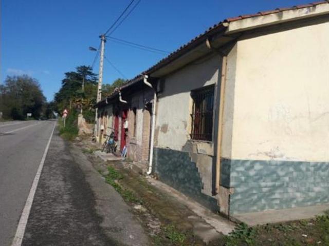 Chalet en venta en Llanera, Asturias