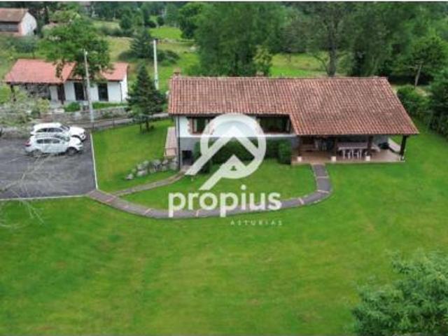 Chalet en venta en La Portiella, Llanes